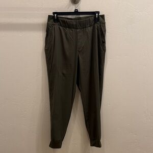 North Face Aphrodite Dark Olive Green Jogger - NWT